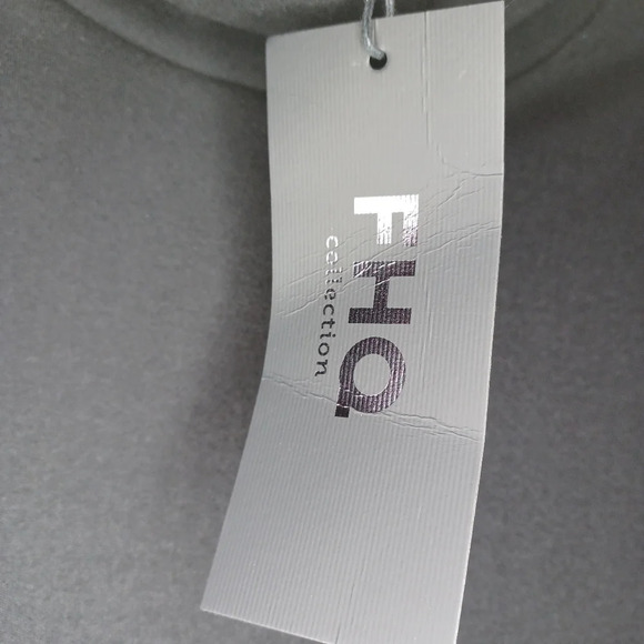 FHQ long sleeve turtle neck dress with slit on the side NWT - Picture 6 of 12